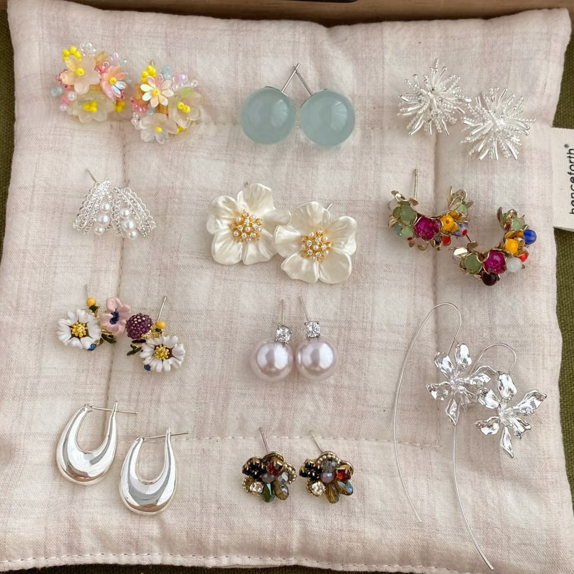 Dopamine Sweet Niche Flower Pearl Fashion Exquisite Stud Earrings