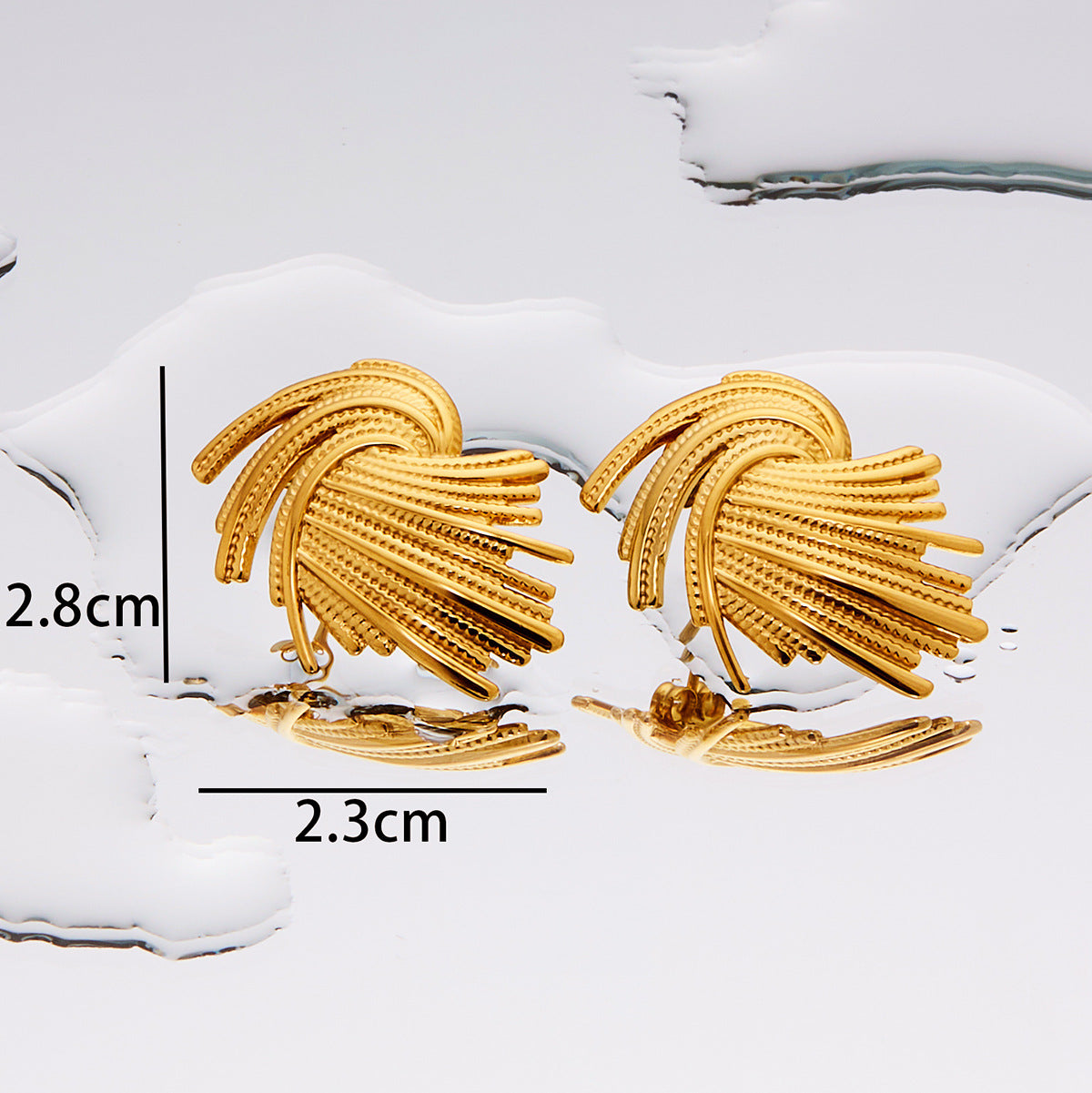 Women's Fashion Exaggerated Titanium Steel Ear High Sense Design Electroplating Stud Earrings