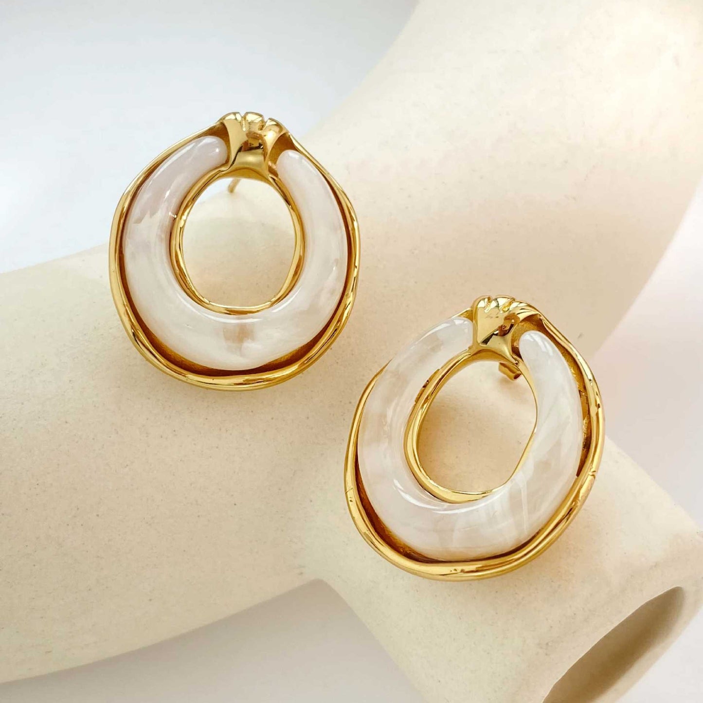 Minimalist Design Resin Ear Fashion Personalized Stud Earrings