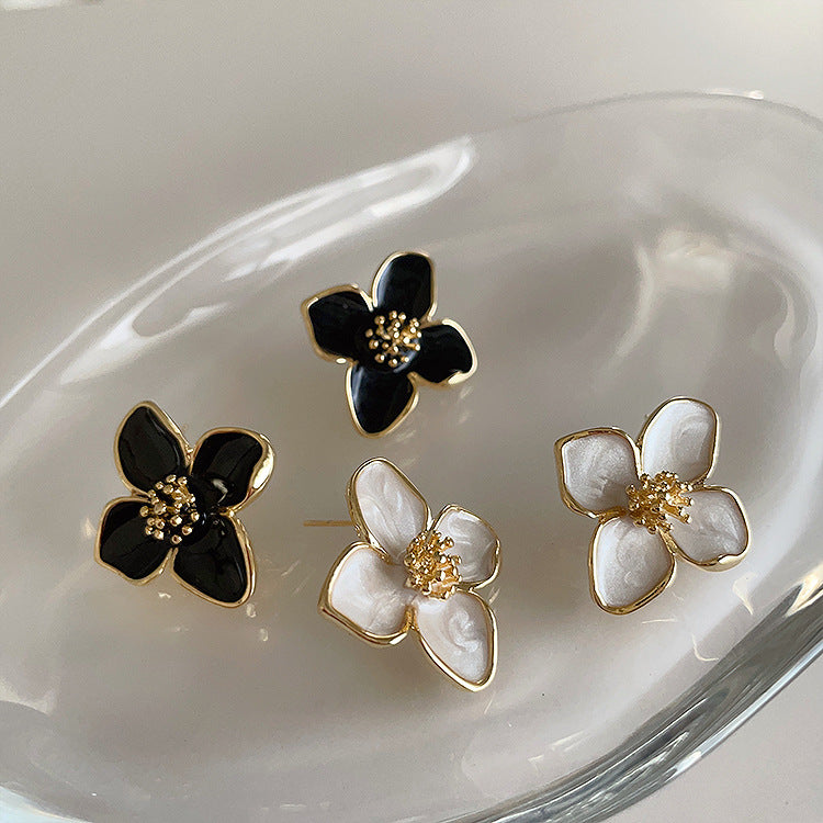 Oil Dripping Metal Flower French Retro Earrings