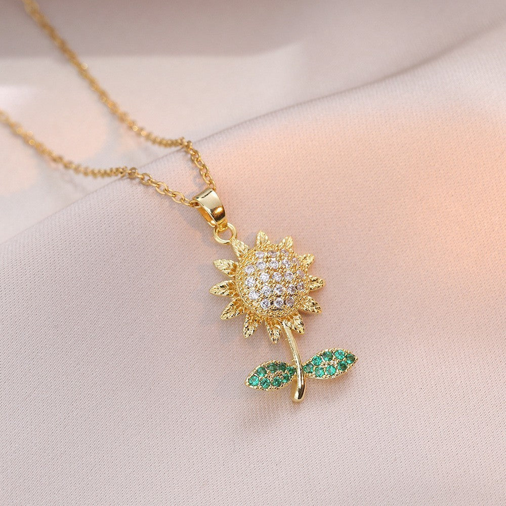 Female Minority Fashion Design Rotating Bauhinia Zircon Flower Necklace