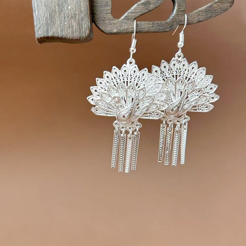 Sier Ethnic Style Peacock Retro Ear Hook Vintage Scenic Spot Earrings