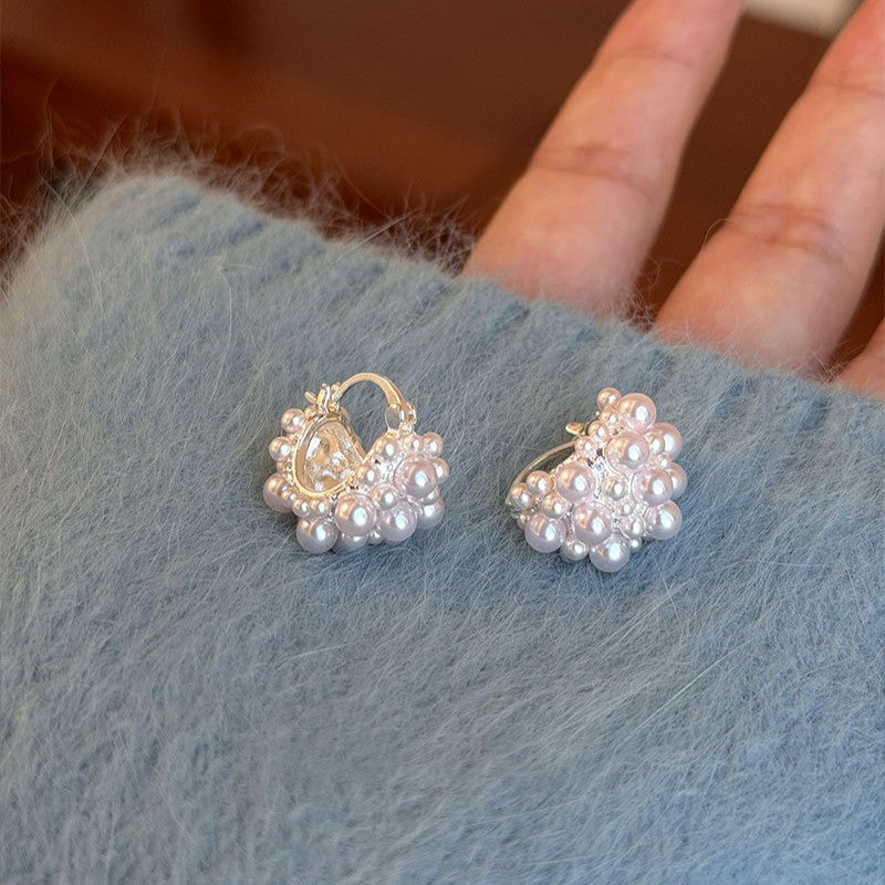 Women's Light Pink Pearl Small Flower Basket Ear Clip Earrings