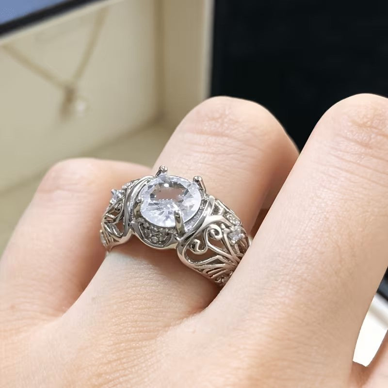 Women's & Men's Simple Zircon Vintage Flower Shape Diamond Ring