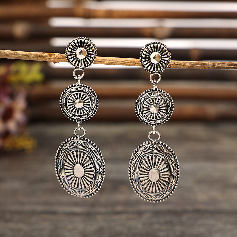 Drop-shaped Long Chain Bohemian Lady Couple Earrings