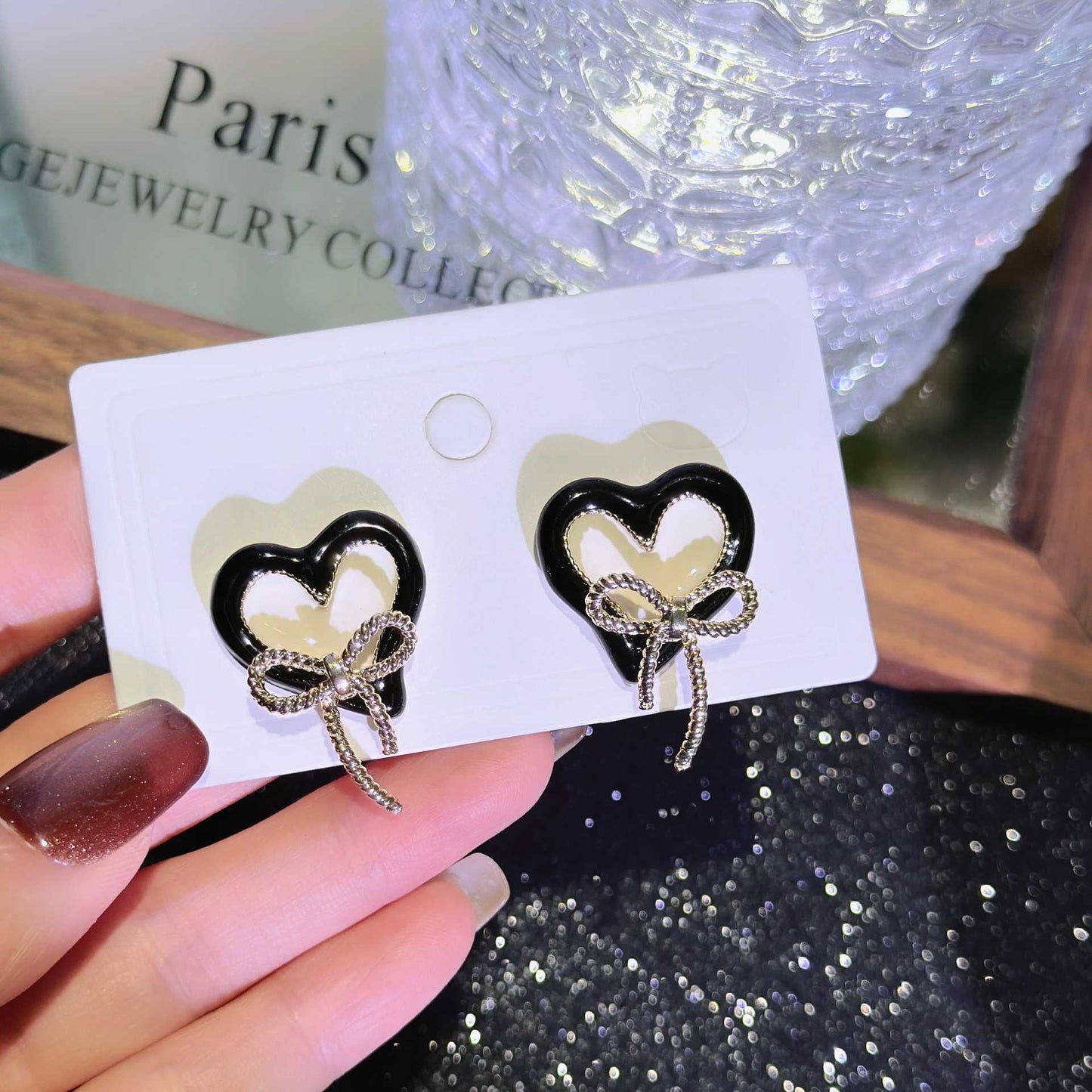 Warm Soft Wind Love Dripping Oil Bow Sier Needle Earrings