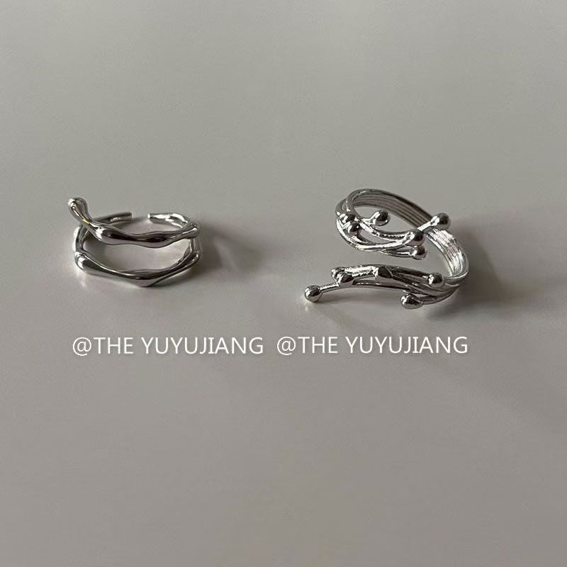Women's & Men's Color Sier Plated Design Simple Flowing Spark Bone Joint Ring