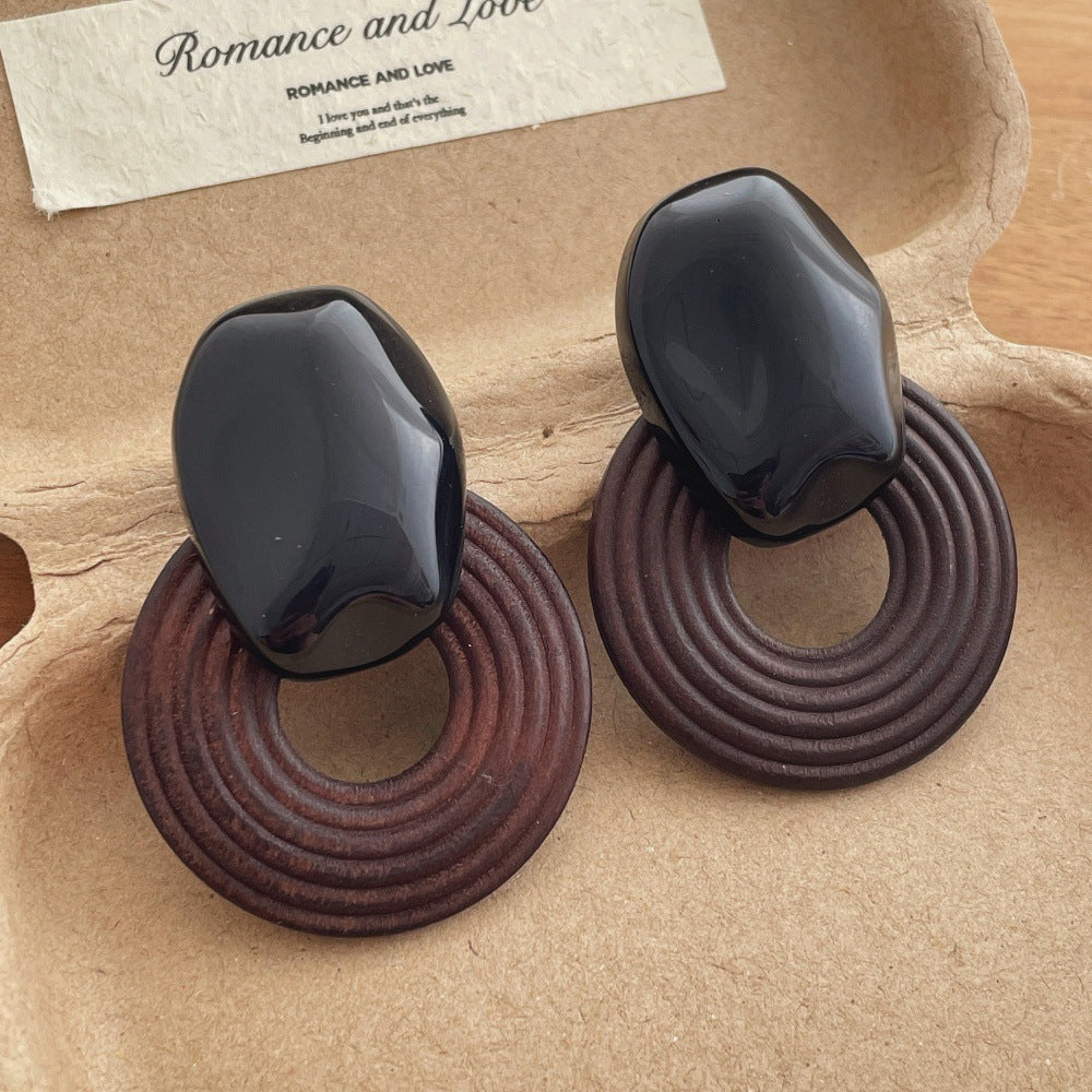 Niche Seaside Vacation Style Irregular Affordable Luxury Fashion High-grade Earrings