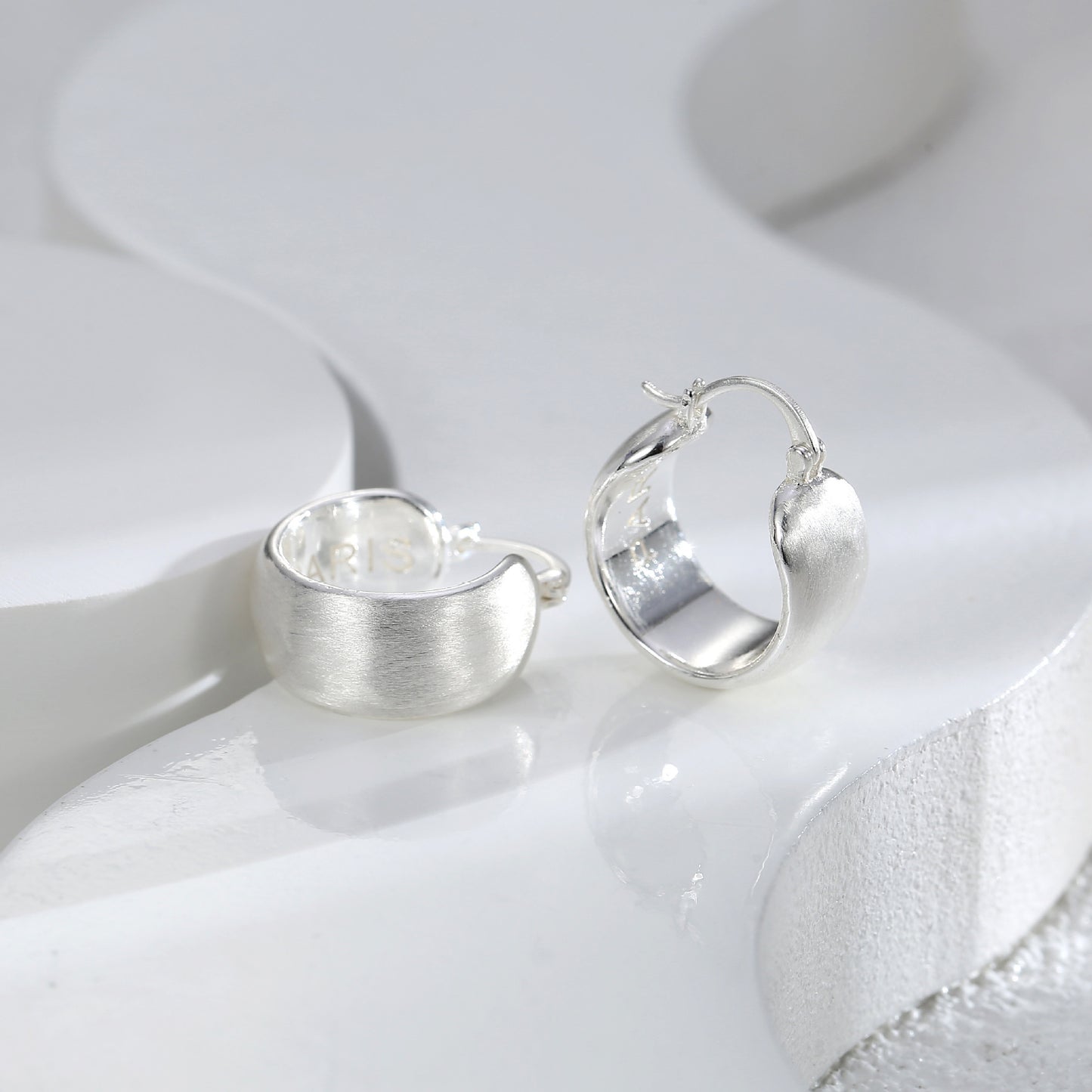 Retro Personalized Brushed Ear Clip Fashion Style Niche Stud Earrings