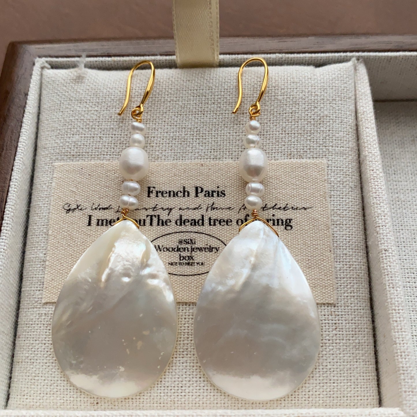 Solid Wood Fritillary Shell Geometric Eardrops Mild Luxury Retro Fashion Rings