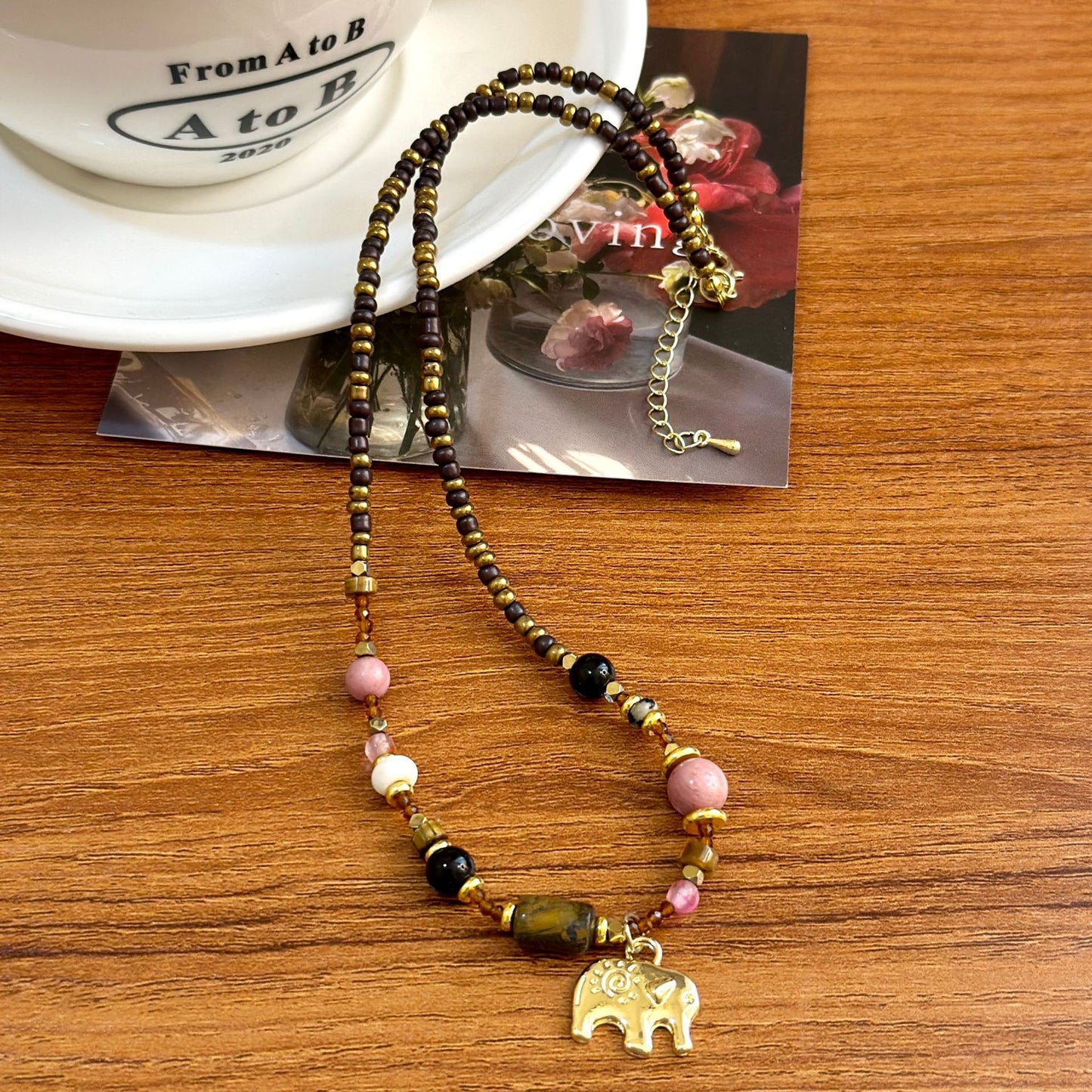 Fantasy Island Elephant Natural Stone Contrast Color Necklaces