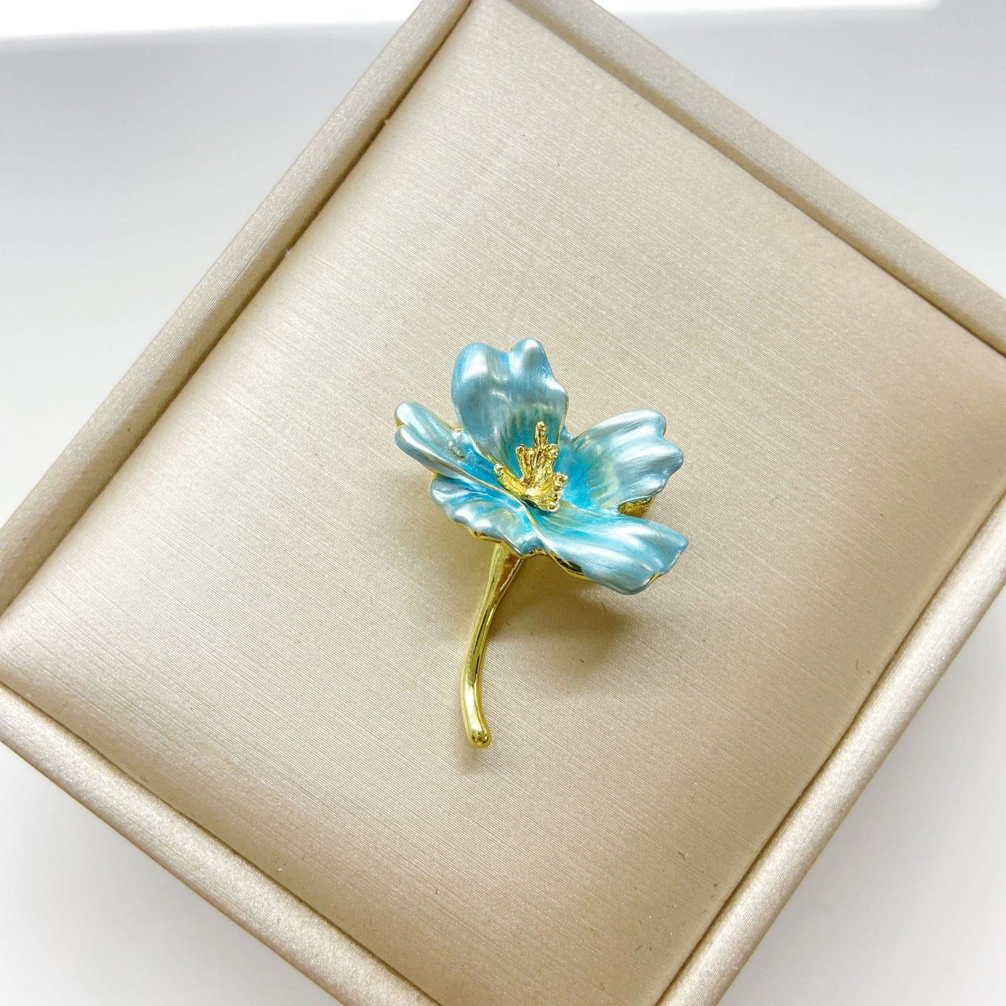 Golden Pearl Corsage Wheat Brooch Female High-grade Brooches