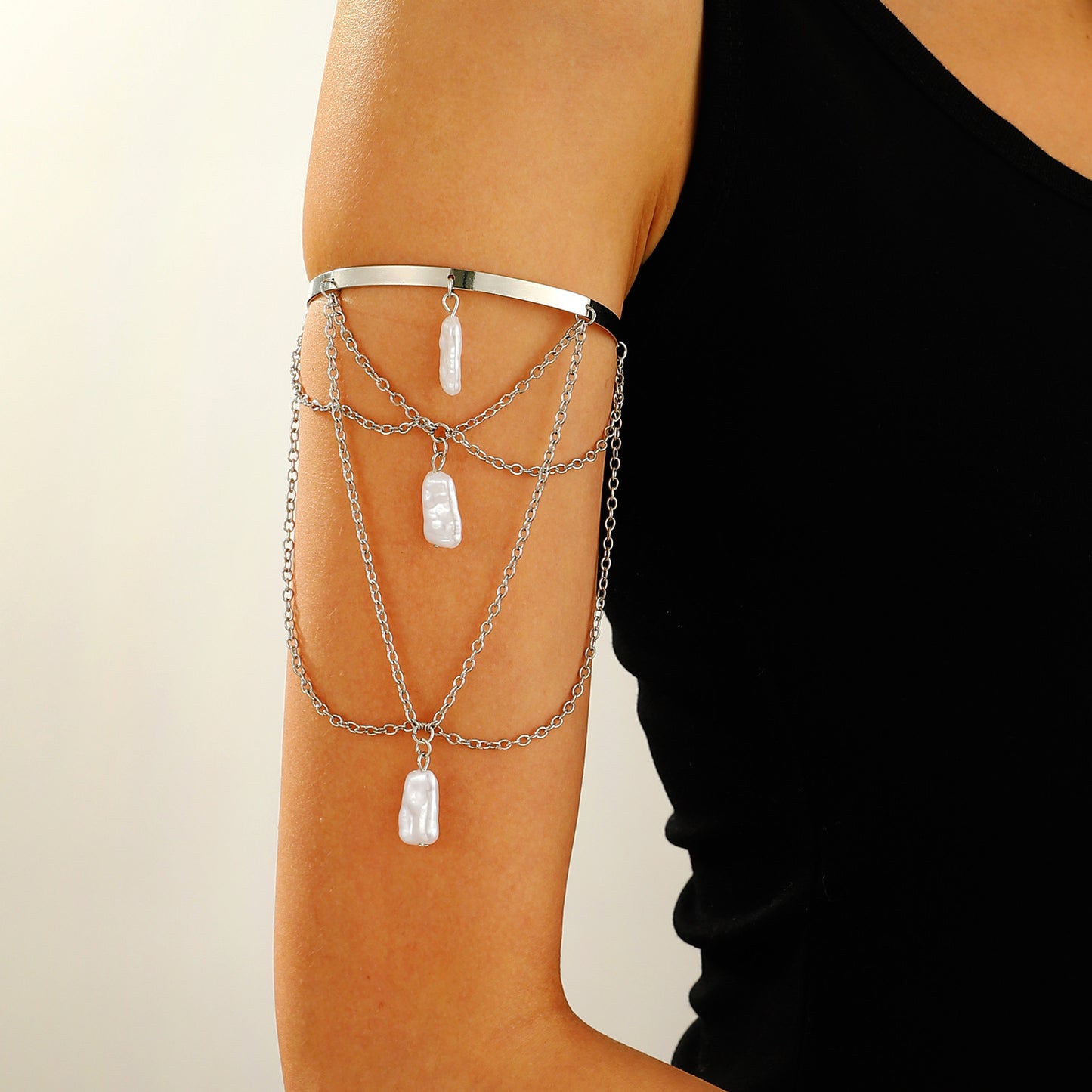 Niche Adjustable Arm Chain Metal Lanyard Tassel Armband Vacation Style Bracelets