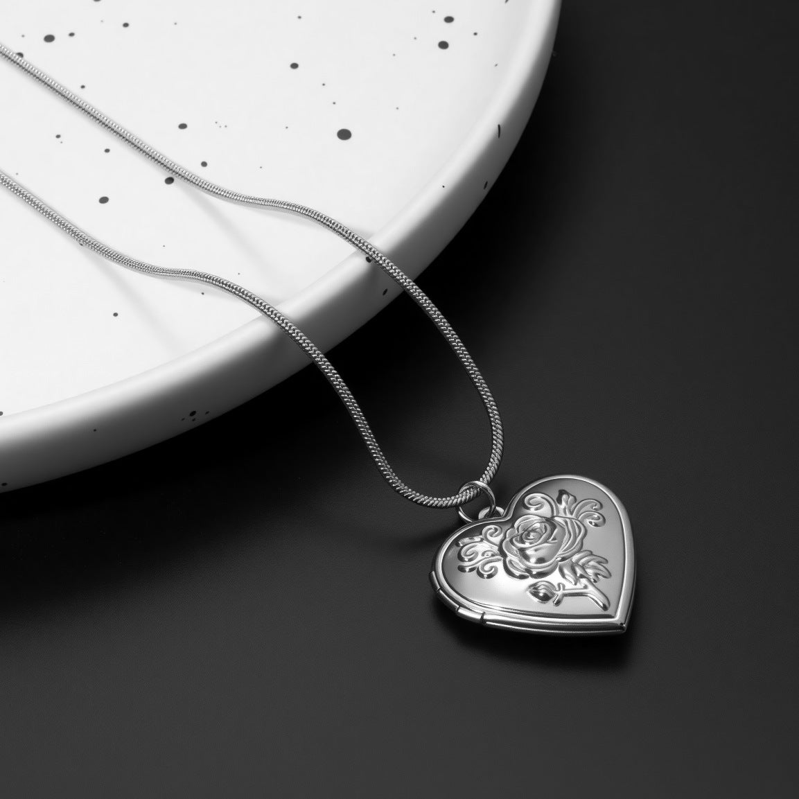 Chain Light Luxury Personalized Niche Design Necklaces