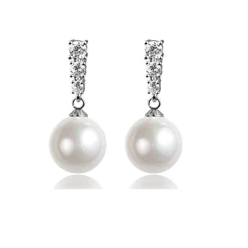 Rhinestone Pearl Long Shell Beads Simple Fashion Personality Stud Earrings
