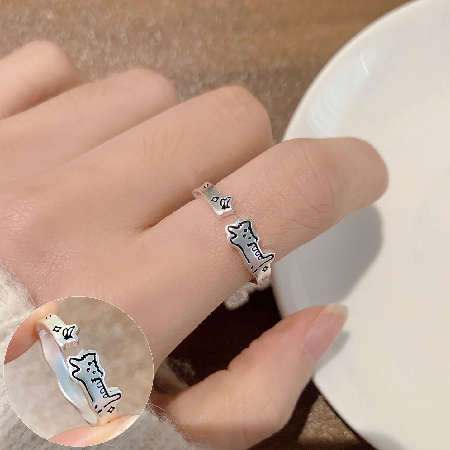 Women's Geometric Fashion Twisted Open-end Personality Hip Rings