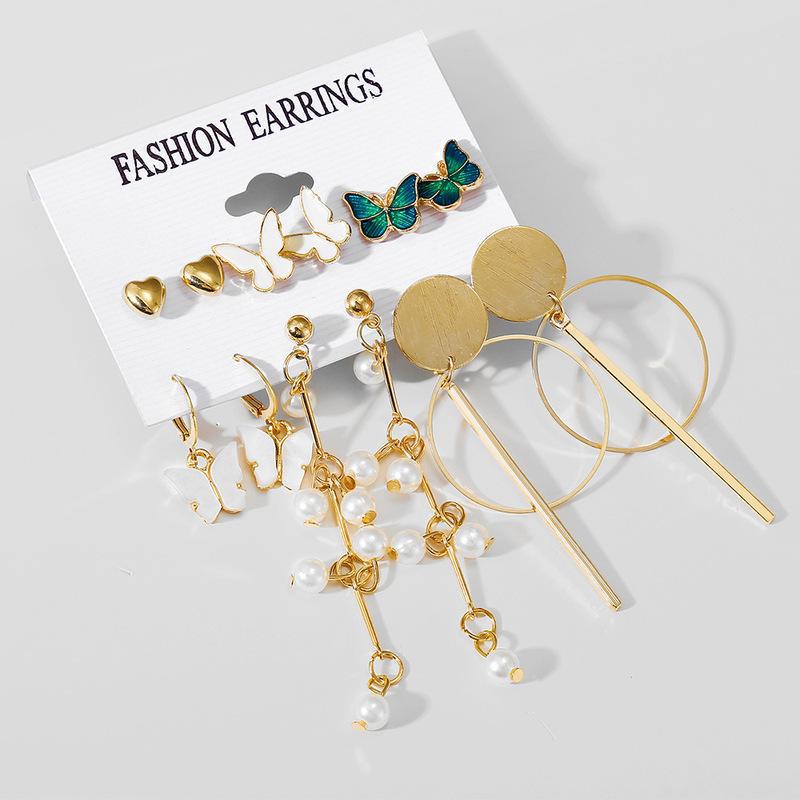 Women's Inlaid Pearl Creative French Retro Gold Ear Stud Earrings