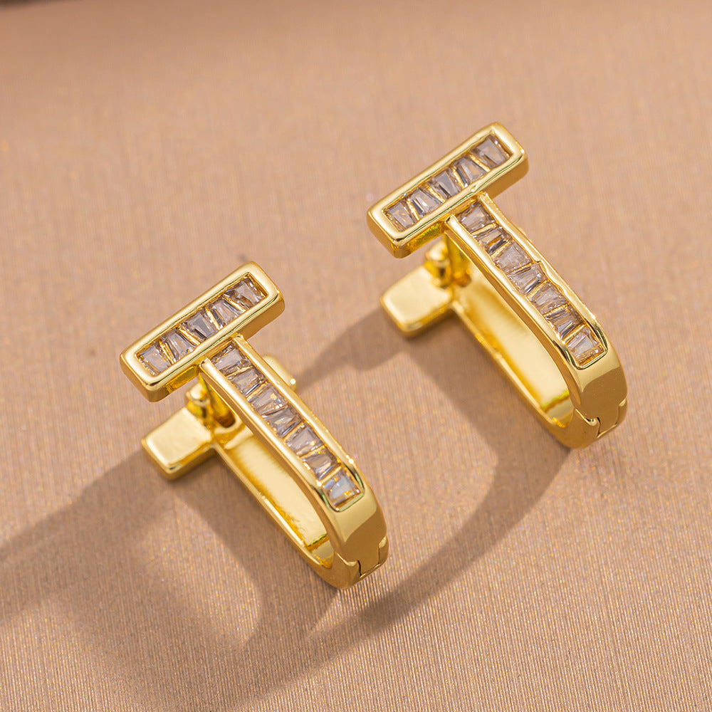 Simple Classic All Match Fashion Zircon Earrings