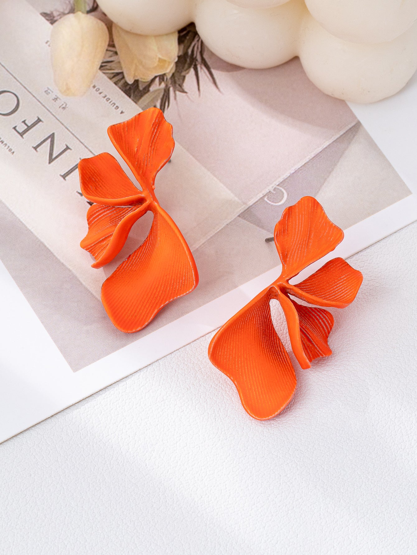 Women's Petal Pearl Mori Style Niche Design Stud Earrings