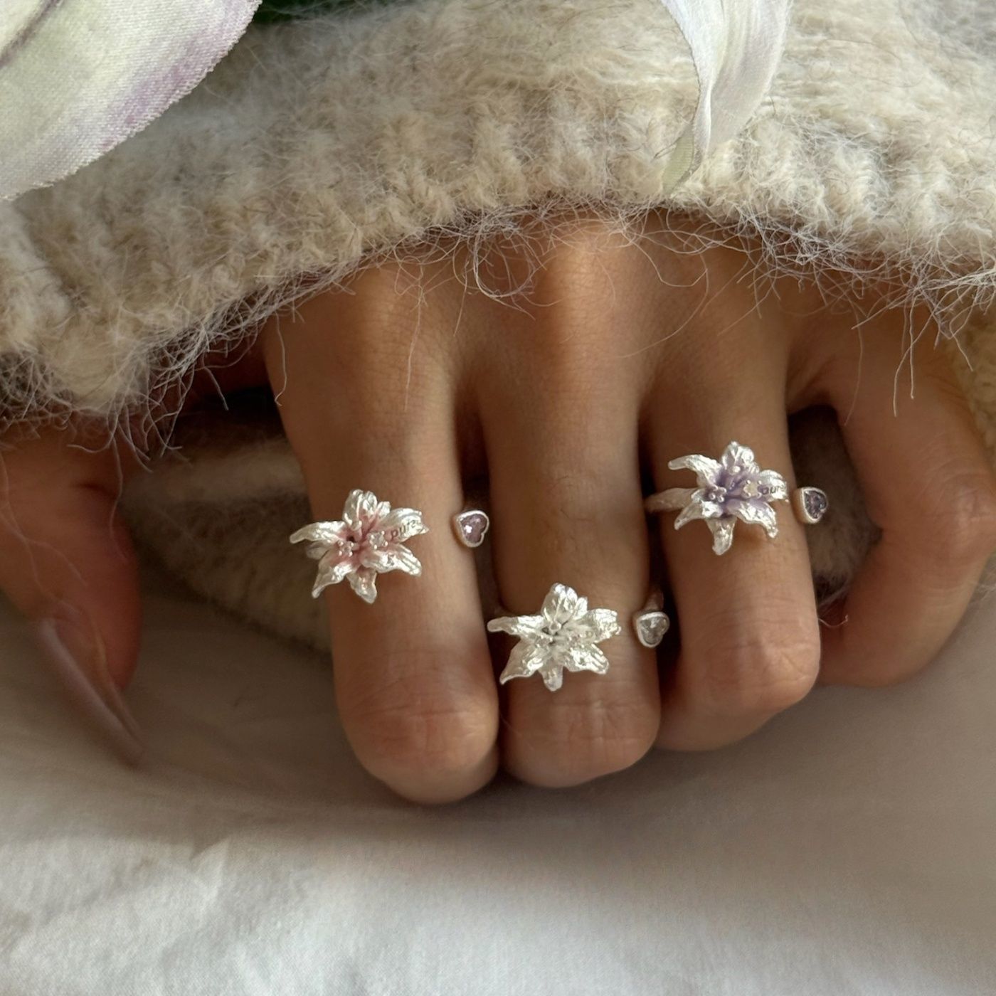 Lily Series Niche Advanced Simple Romantic Ring