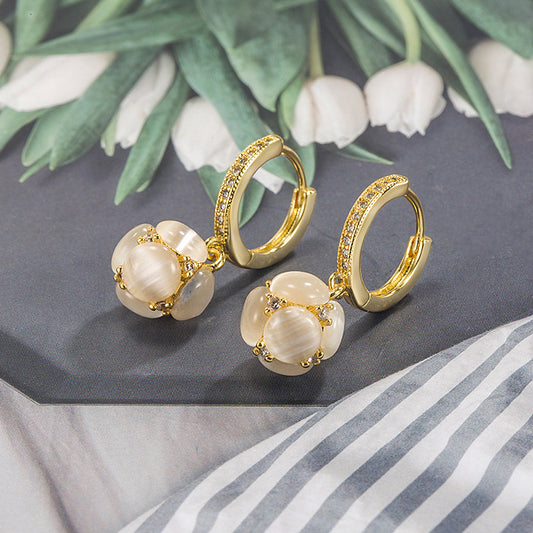 Women's Opal Trendy Graceful Niche Clip Light Ear Buckle