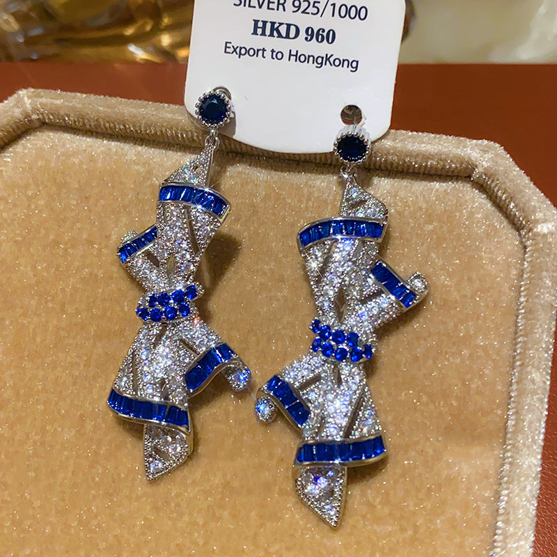 Women's Zircon Flower Light Luxury High-grade Temperament Fashion Earrings