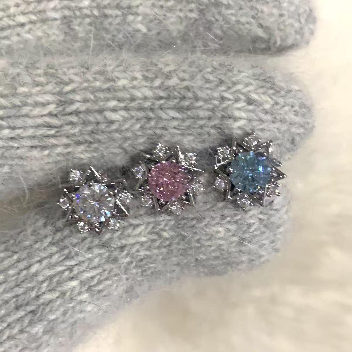 Women's Snowflake Sun Flower Ear High-grade Affordable Luxury Fashion Temperament Earrings