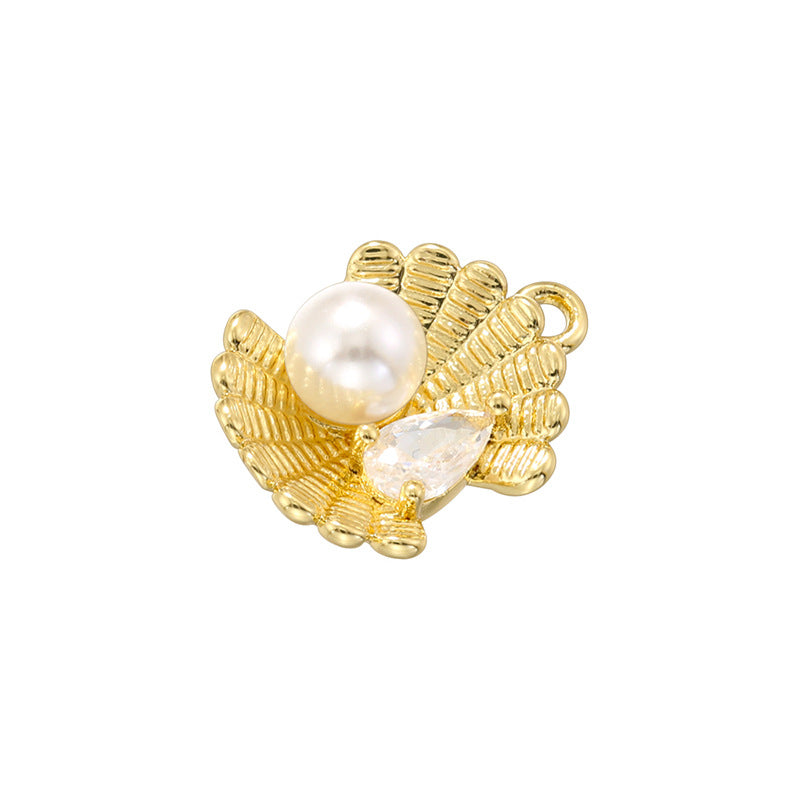 Style Pearl Shell Conch Female Personality Pendants