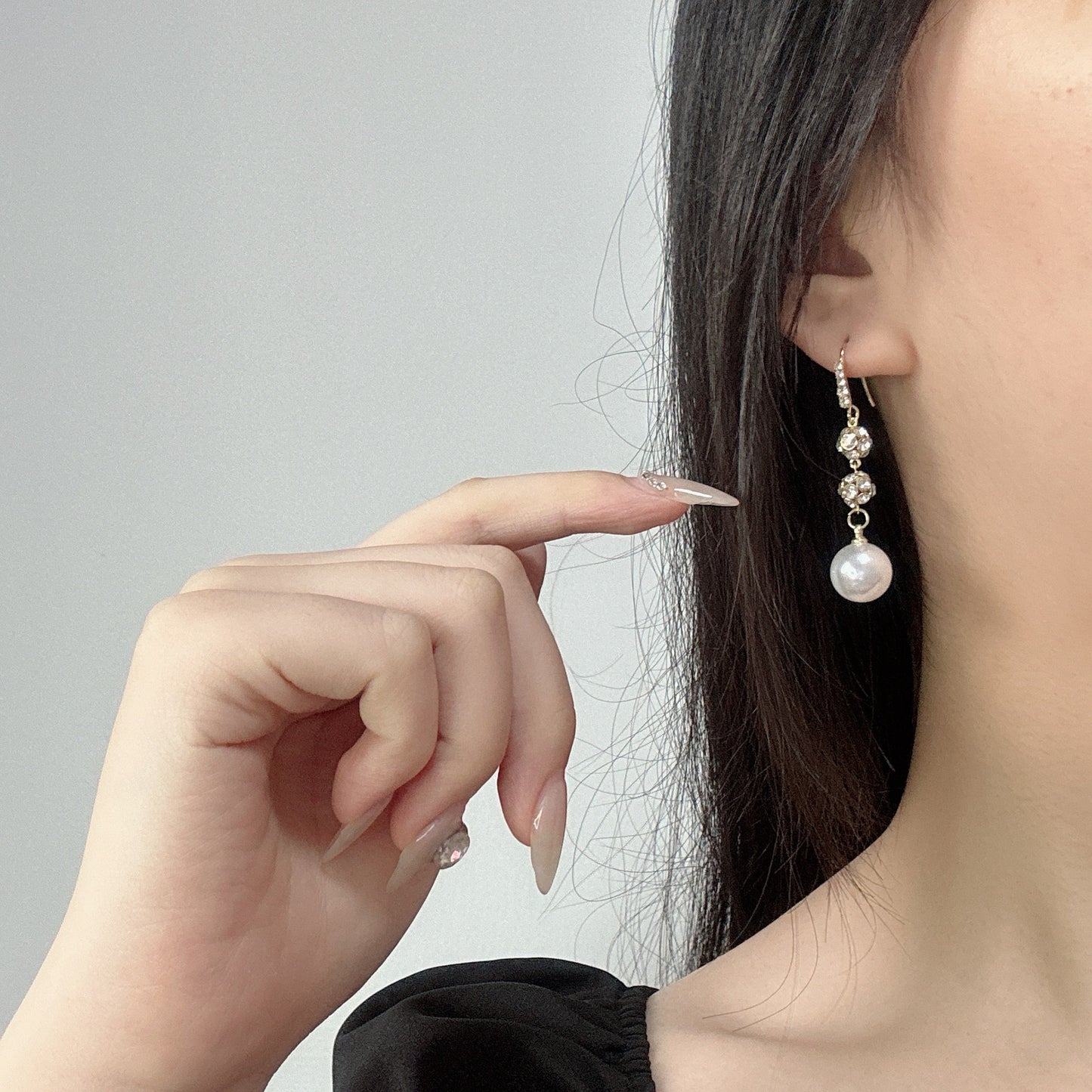 Women's Style Niche Design Long Pearl Fashion Exquisite Affordable Luxury Earrings