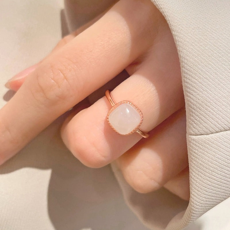 Simple Jade Small Sugar Cube Female White Rings