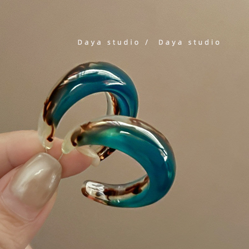 Women's For Summer French Resin Gradient Shaped Trendy Light Luxury Earrings