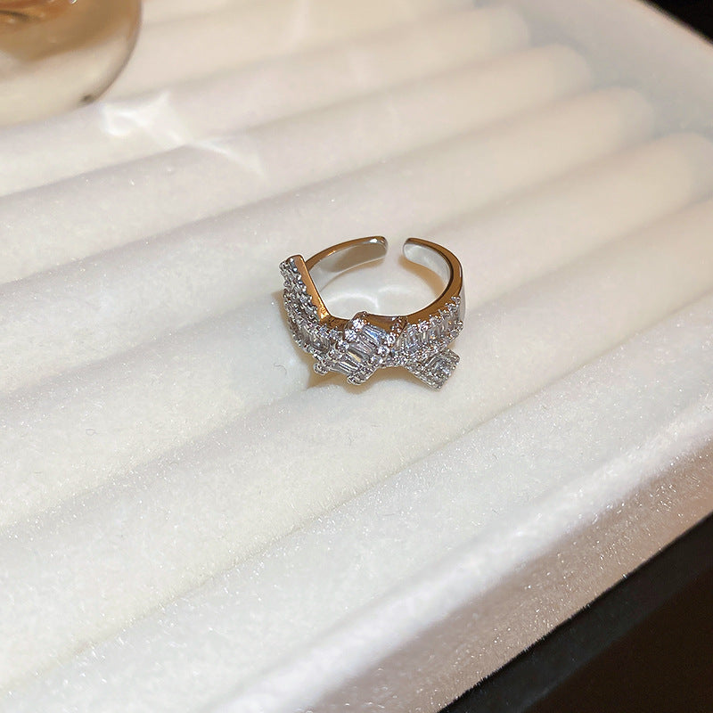 Women's Shining Diamond Snake-shaped Sier Open Advanced Texture Simple Trendy Cool Ring