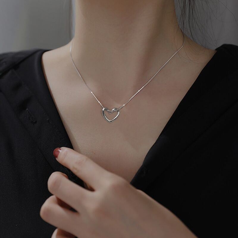 Women's Interest Light Luxury Elegant Clavicle Chain Necklaces