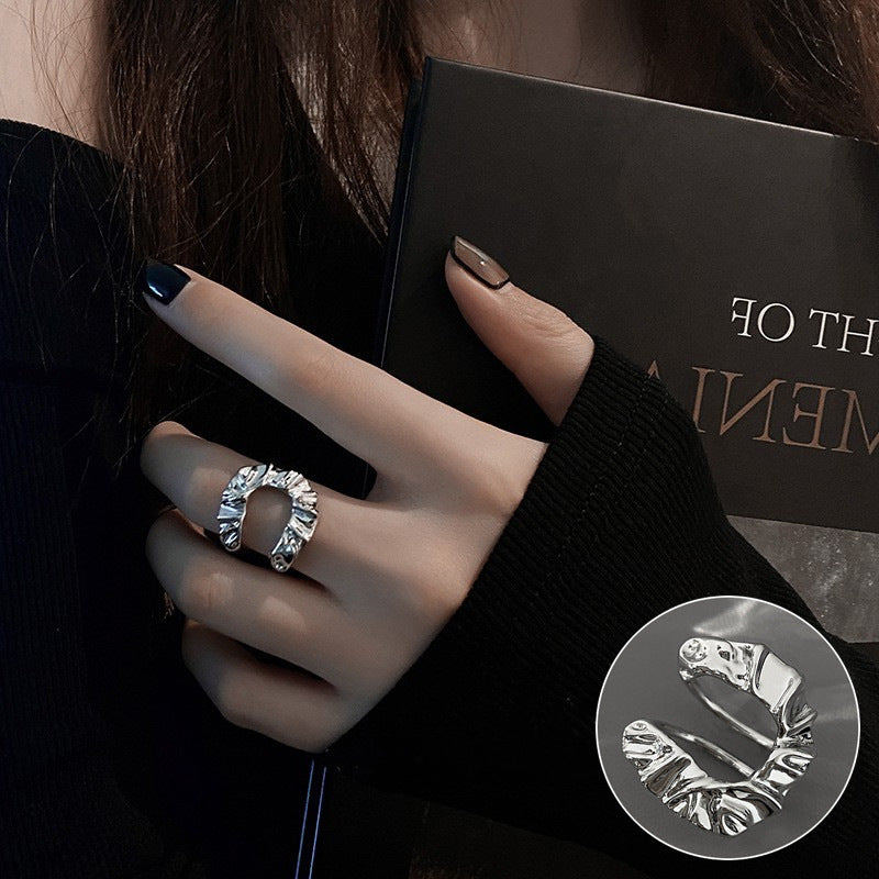 Women's Geometric Fashion Twisted Open-end Personality Hip Rings