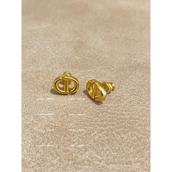 Mini Metal Matte Gold Alphabet Letter Everyday Joker Stud Earrings