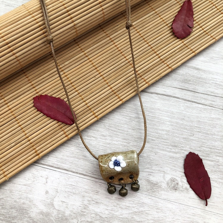 Women's Handmade Retro Sweet Fresh Ceramic Pinch Pendants