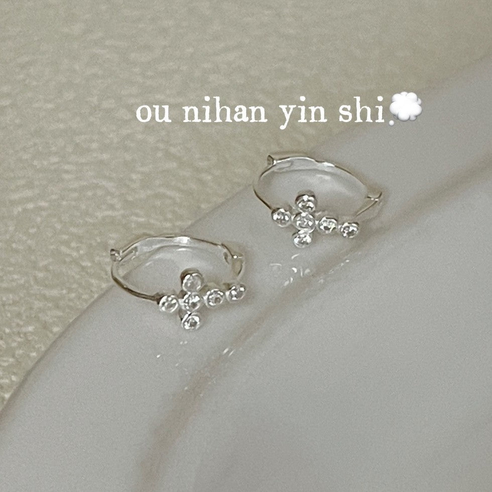 Women's Oni Korean Sterling Sier Cross Rhinestone Ear Clip Earrings