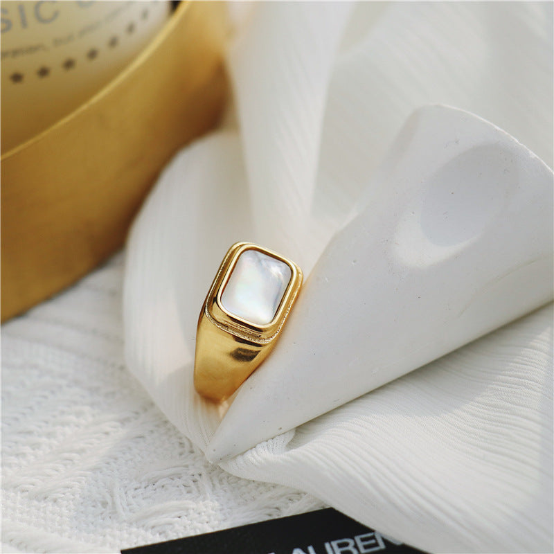 Shell Cold Style Personality Retro Temperament Rings