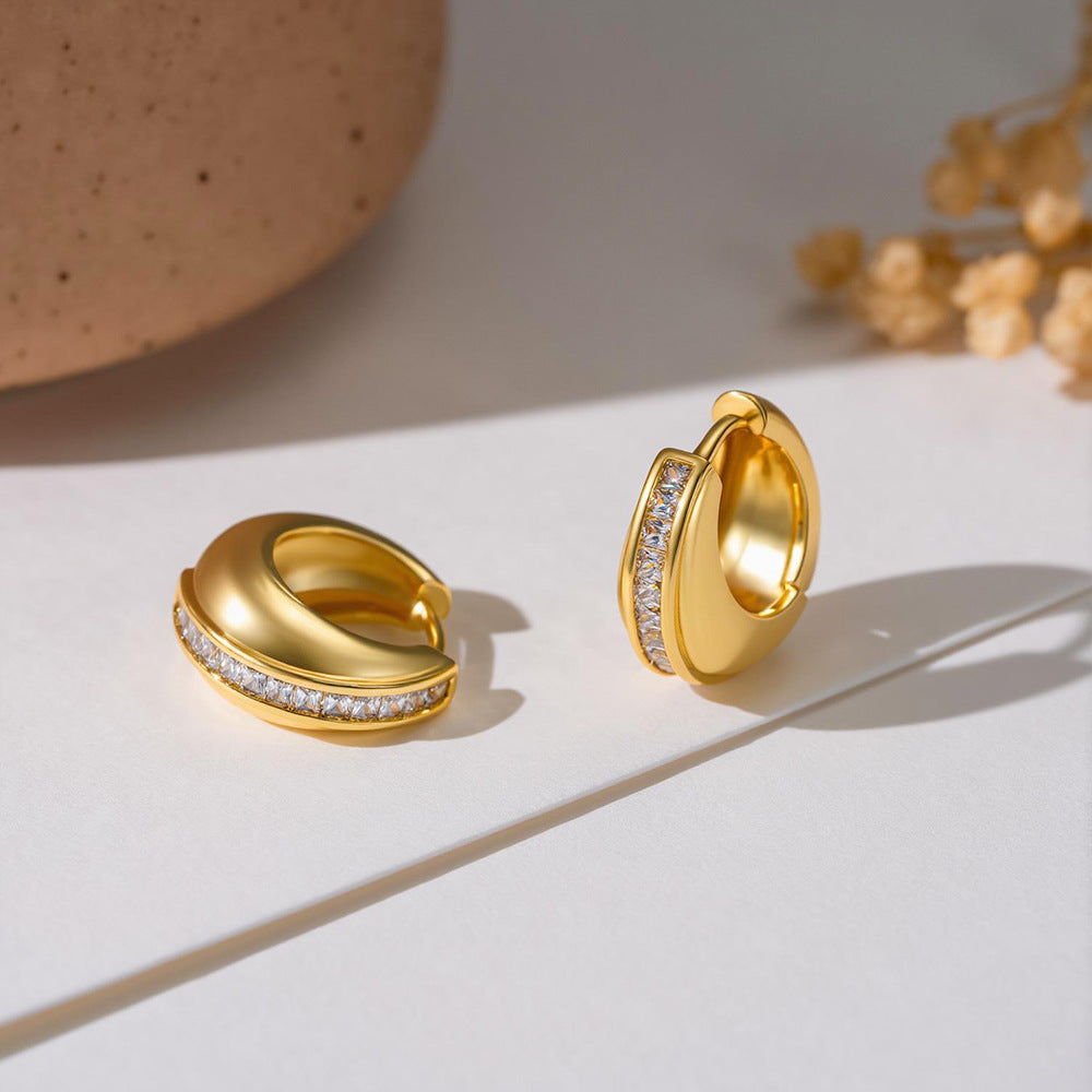 Luxury Temperament Copper Inlaid Zirconium Geometric Round Clip Trend Fashion Ear Buckle