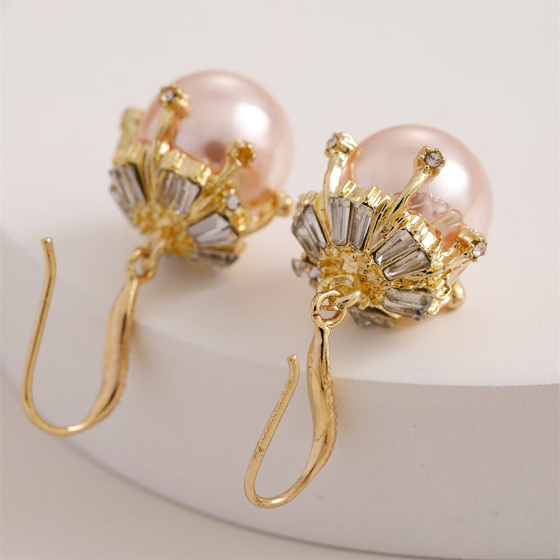 High-grade Pearl Trendy Niche Retro French Graceful Fashionable Earrings