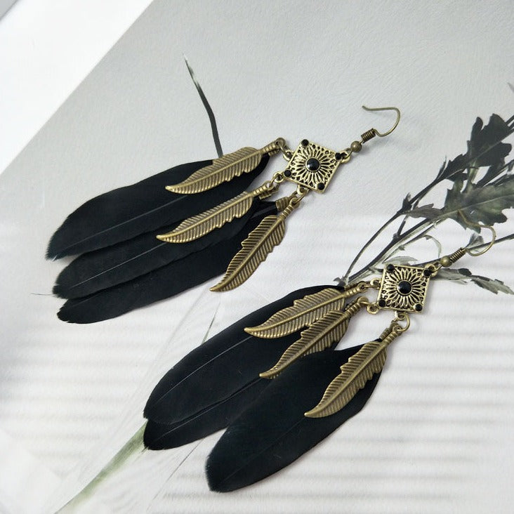 Women's Feather Leaf Creative Vintage Eardrops Earrings