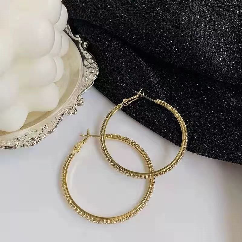 Shiny Shaped High-grade Creative Simple Rhinestone Exaggerated Medium Earrings