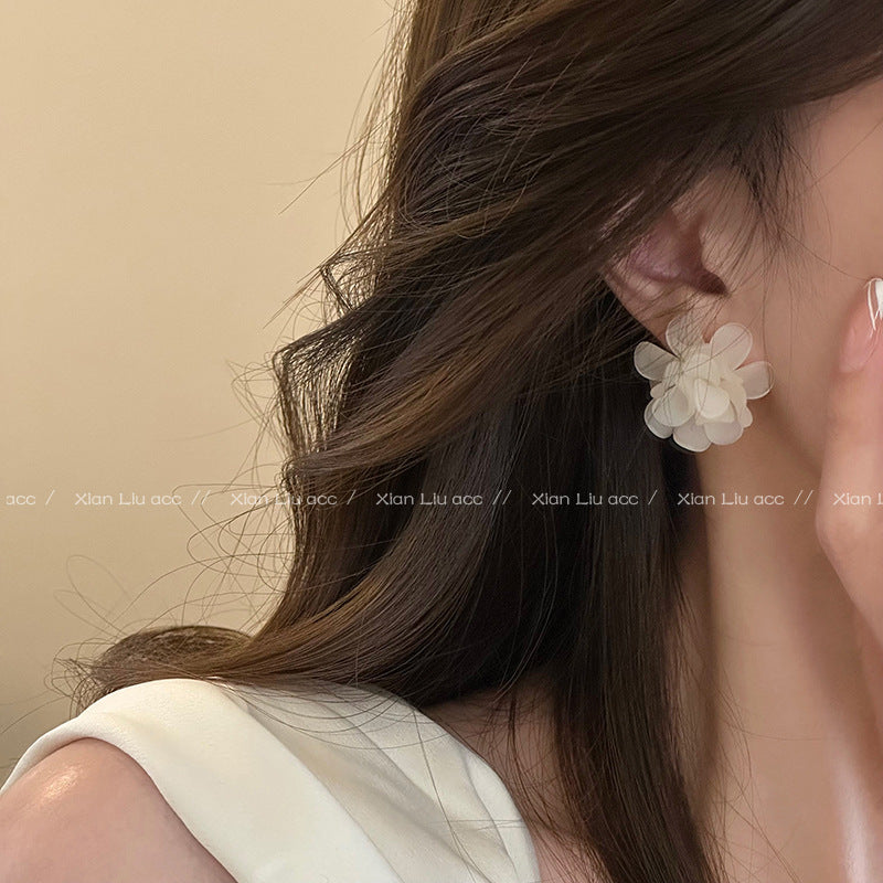 Women's Seaside Holiday Fairy Acrylic Flower Niche Design Earrings