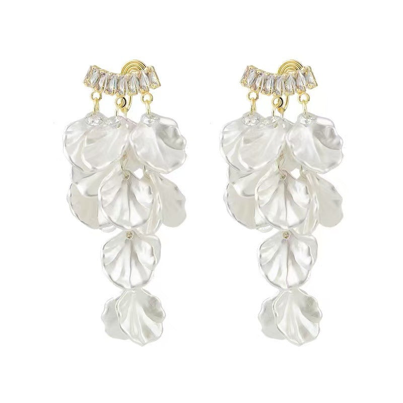 Wind Chimes French Tassel Female Design High Sense One-piece Mosquito Earrings
