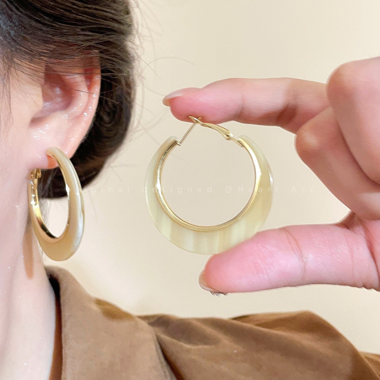 Women's Exaggerated Geometry Metal Circle Tassel Light Luxury High-grade Elegant Ear Earrings