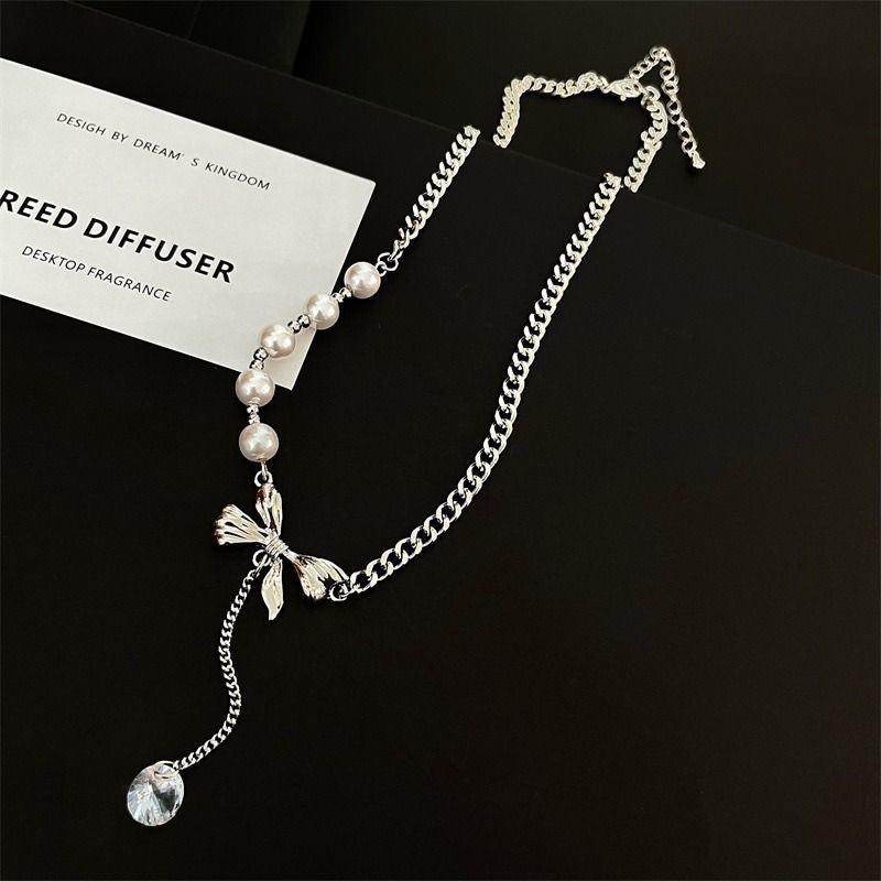 Women's Style Vintage Bow Pearl Light Luxury Minority Design Crystal High Necklace