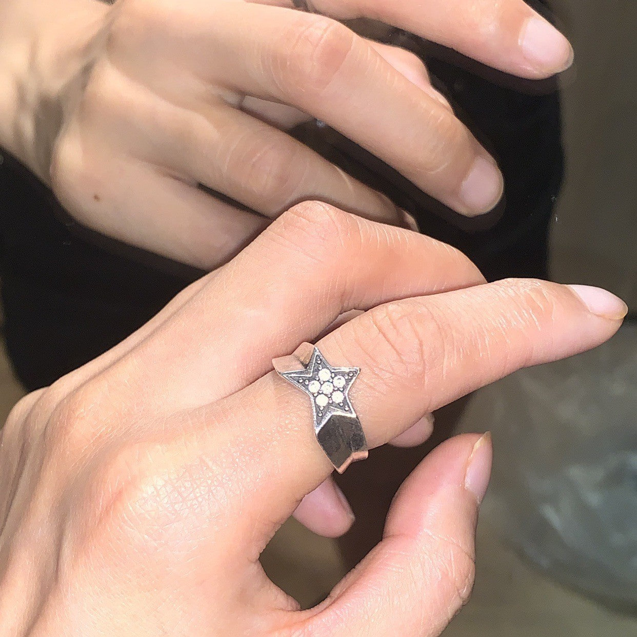 Star Open-end Female Niche Design Index Finger Ring