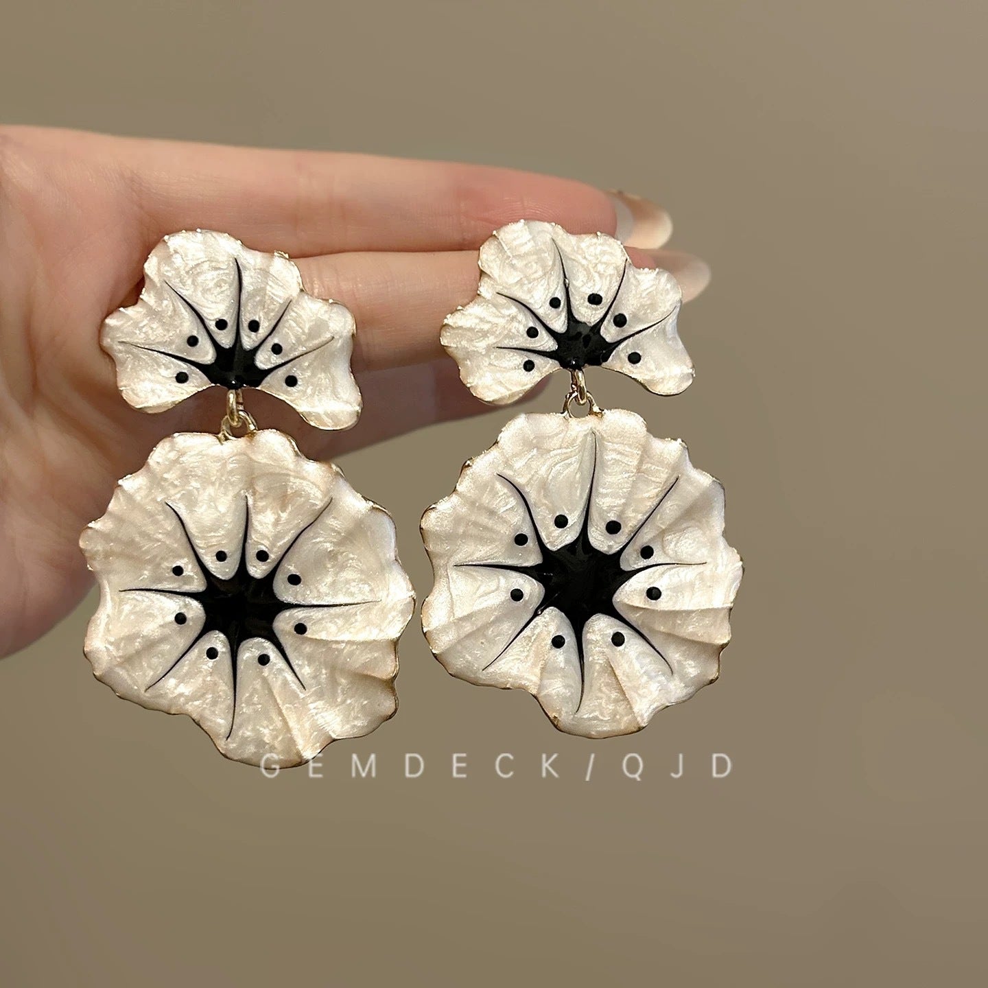 Needle Raffia Fabric White Flower Light Luxury Rings