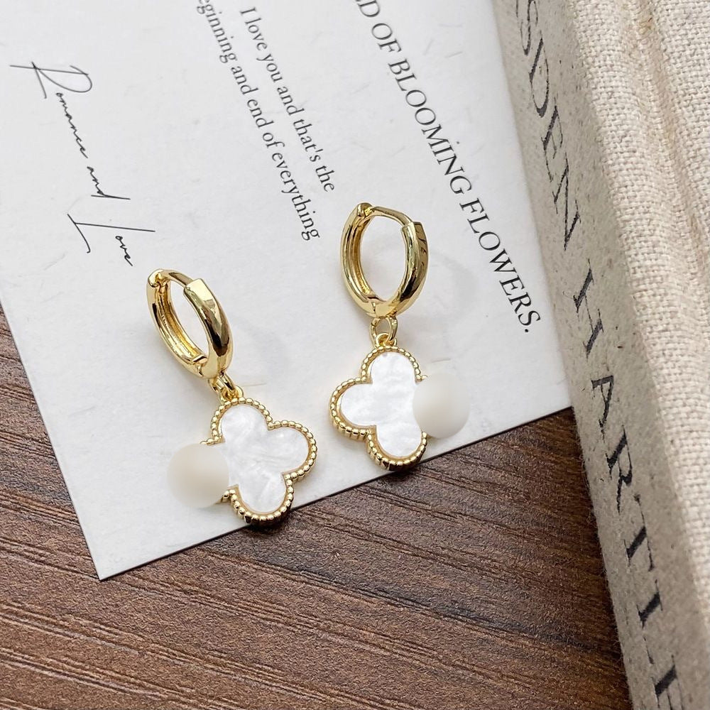 Women's High-grade Ear Clip Light Luxury Niche Design Titanium Steel No Earrings