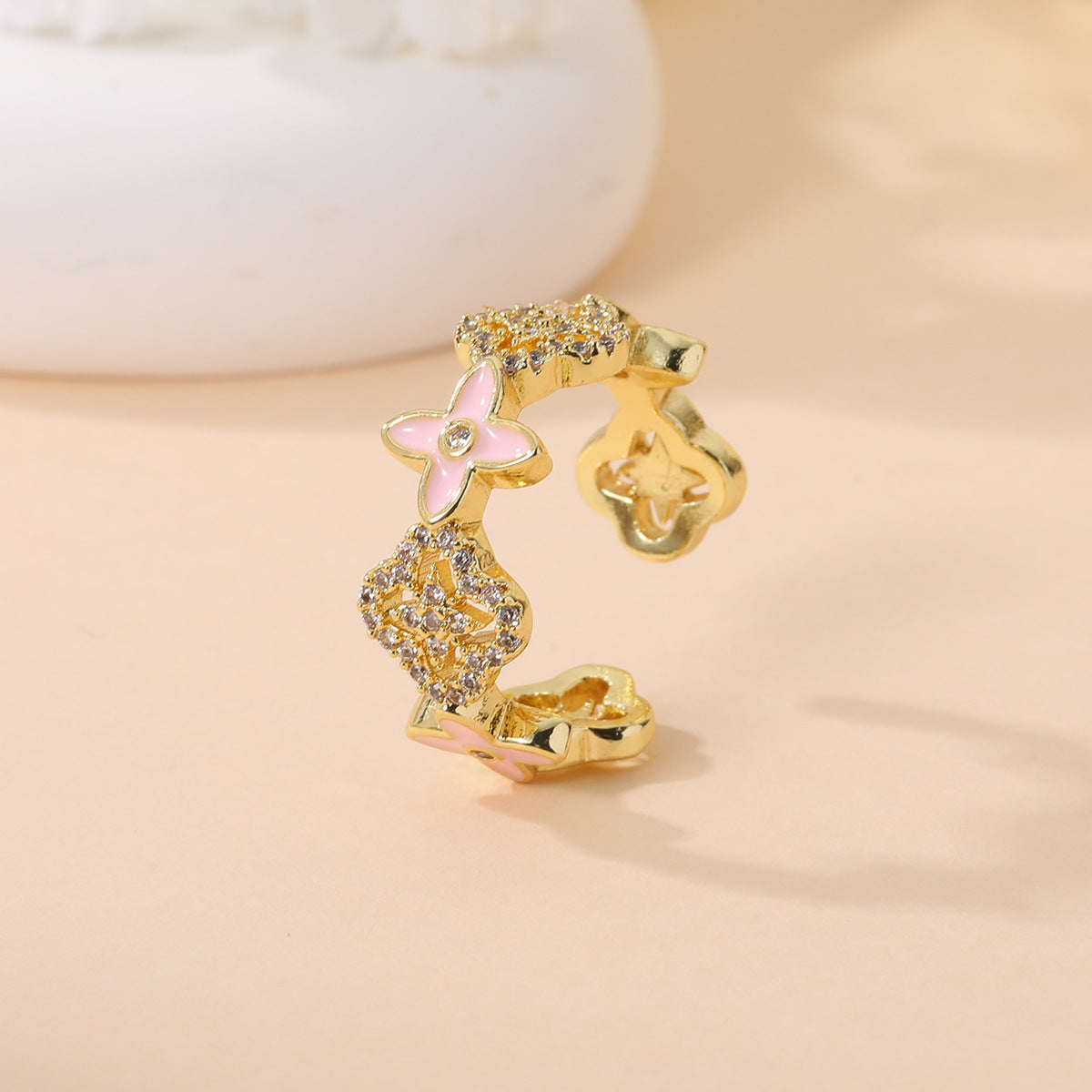 Dripping Full Diamond Lucky Four-leaf Clover Open Hollow Rings